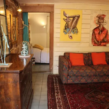 ベッド・アンド・ブレックファスト L'ateliere *